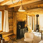 Holiday home Renovated With Access At Super-besse Super Besse