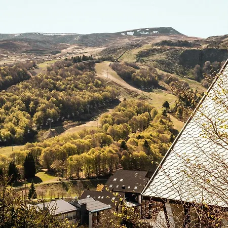 Renovated With Access At Super-besse Ferienhaus