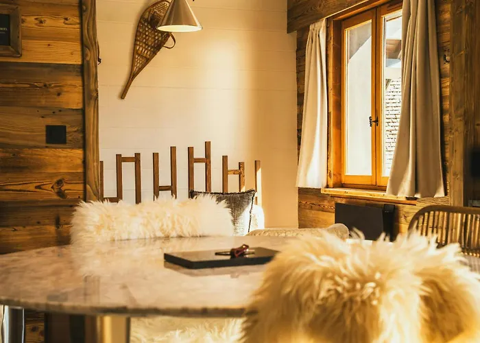 Feriehus Renovated With Access At Super-besse