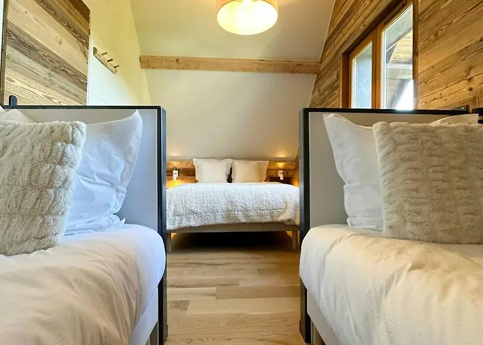 Renovated With Access At Super-besse Feriehus