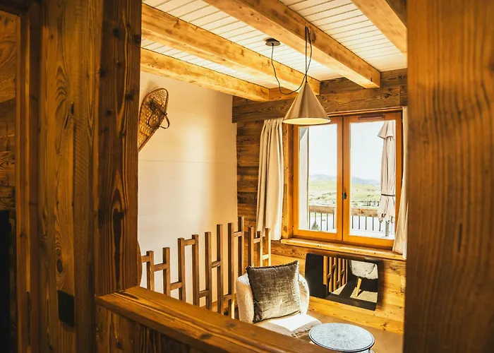 Feriehus Renovated With Access At Super-besse *