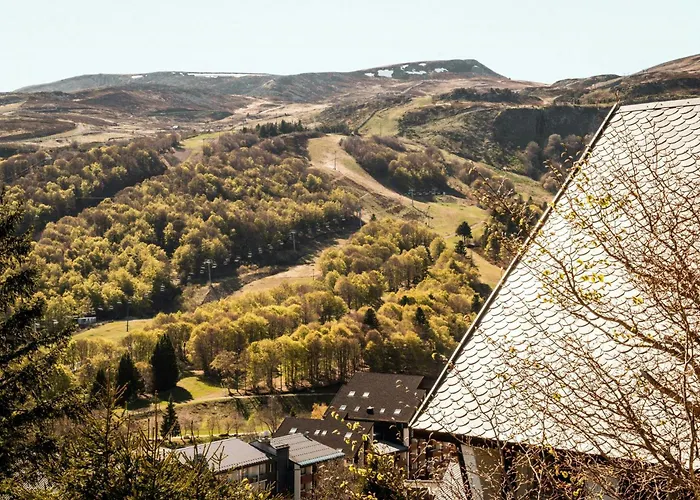 Renovated With Access At Super-besse Feriehus